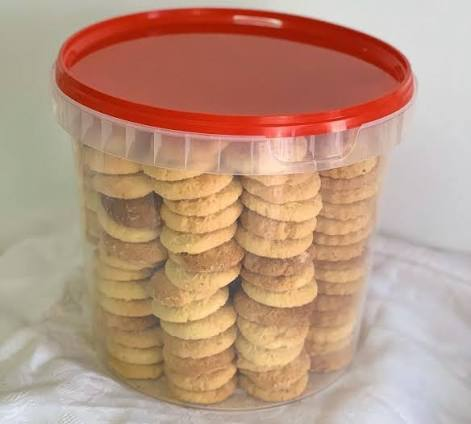 Bucket biscuits